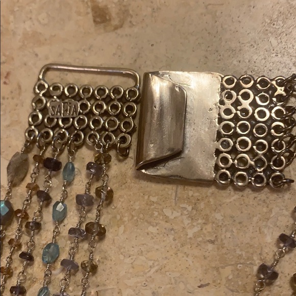 Exquisite SaFia multi stone 6 strand necklace - Picture 6 of 11